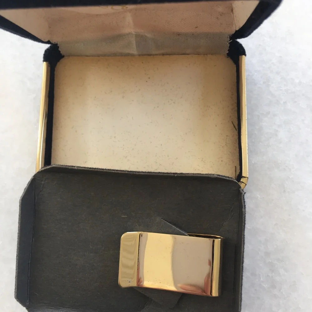 Gold-tone Engraved Money Clip - Classic Striped Design
